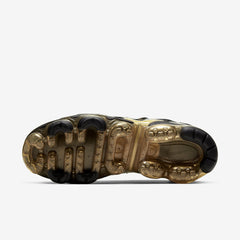 Nike Air VaporMax Plus Black Metallic Gold