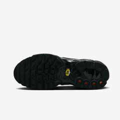 Nike Air Max Plus Pink Thermoreactive